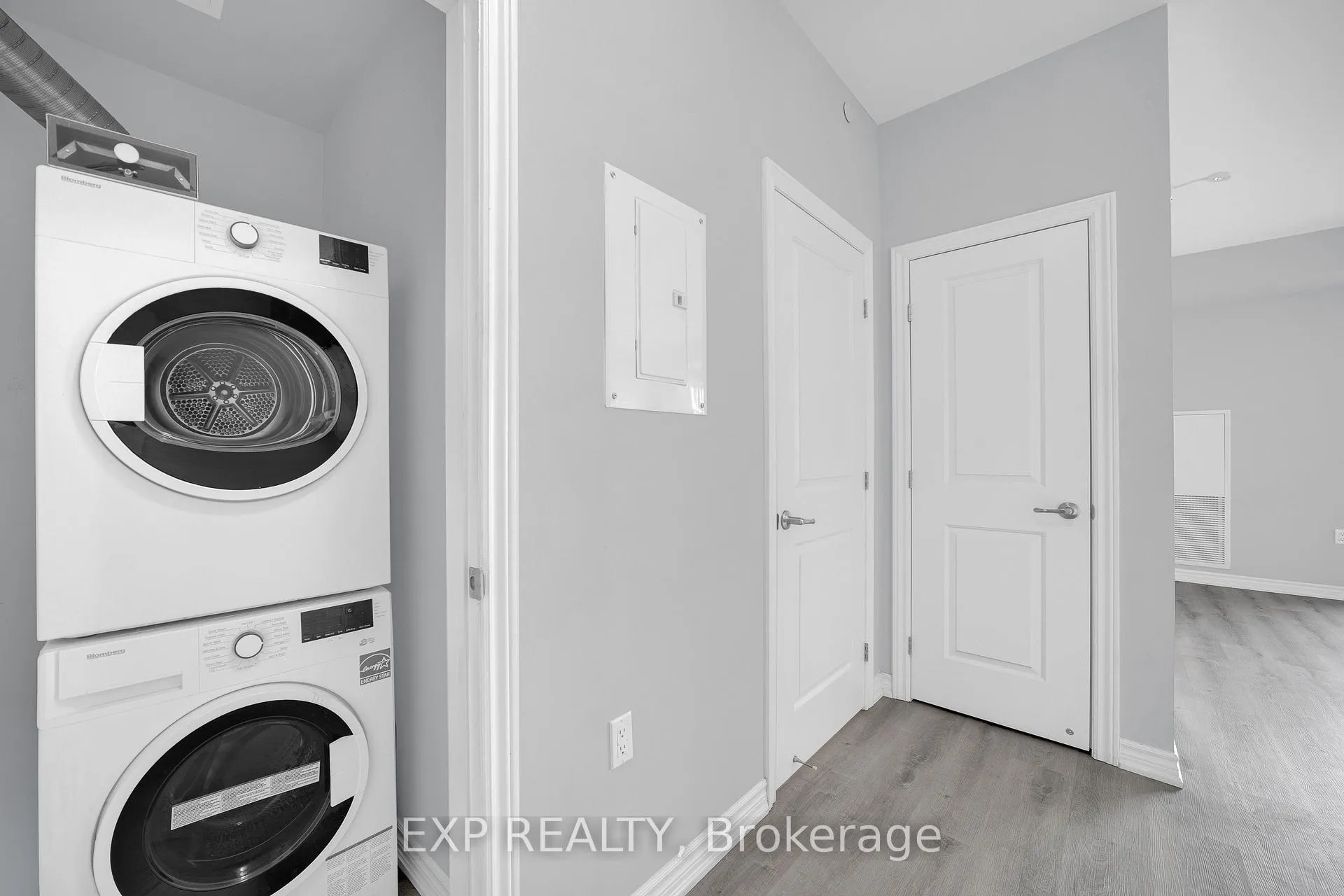 Photo 9 of Unit 220, 1350 Hemlock Road, Ottawa, CFB Rockcliffe and Area — HOMEH