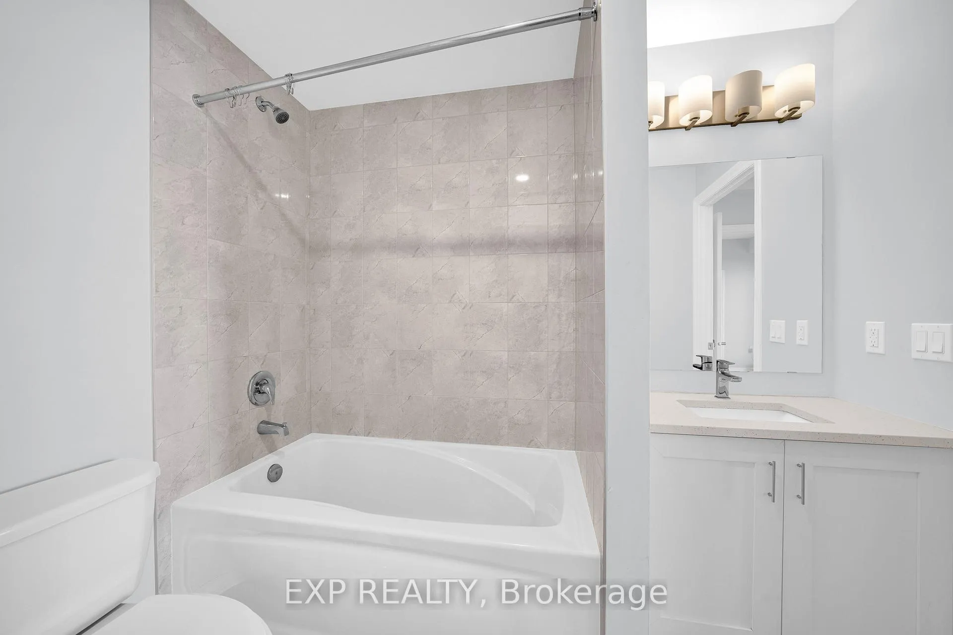 Photo 10 of Unit 220, 1350 Hemlock Road, Ottawa, CFB Rockcliffe and Area — HOMEH