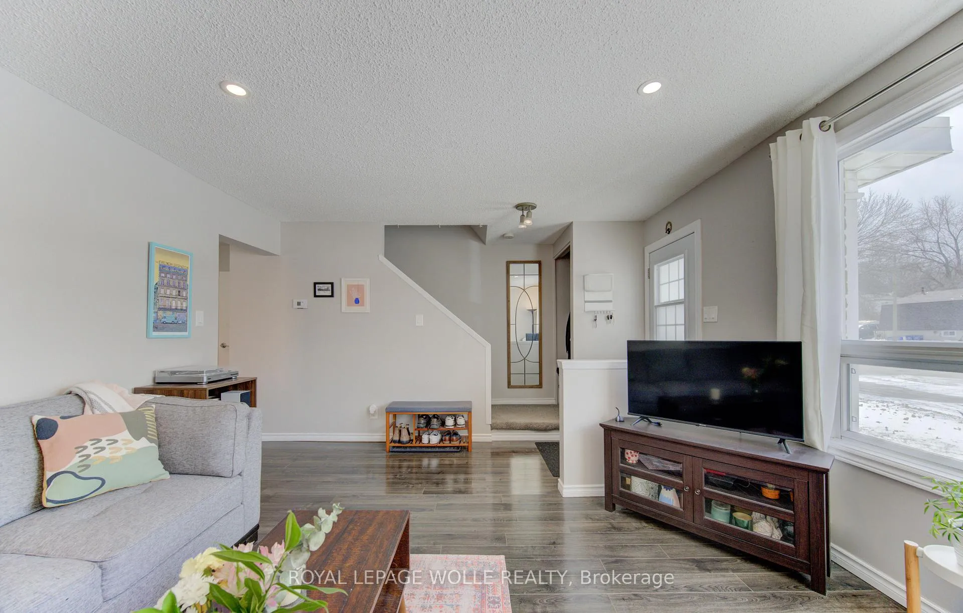 Photo 5 of Unit A, 110 Lillian Drive, Waterloo — HOMEH