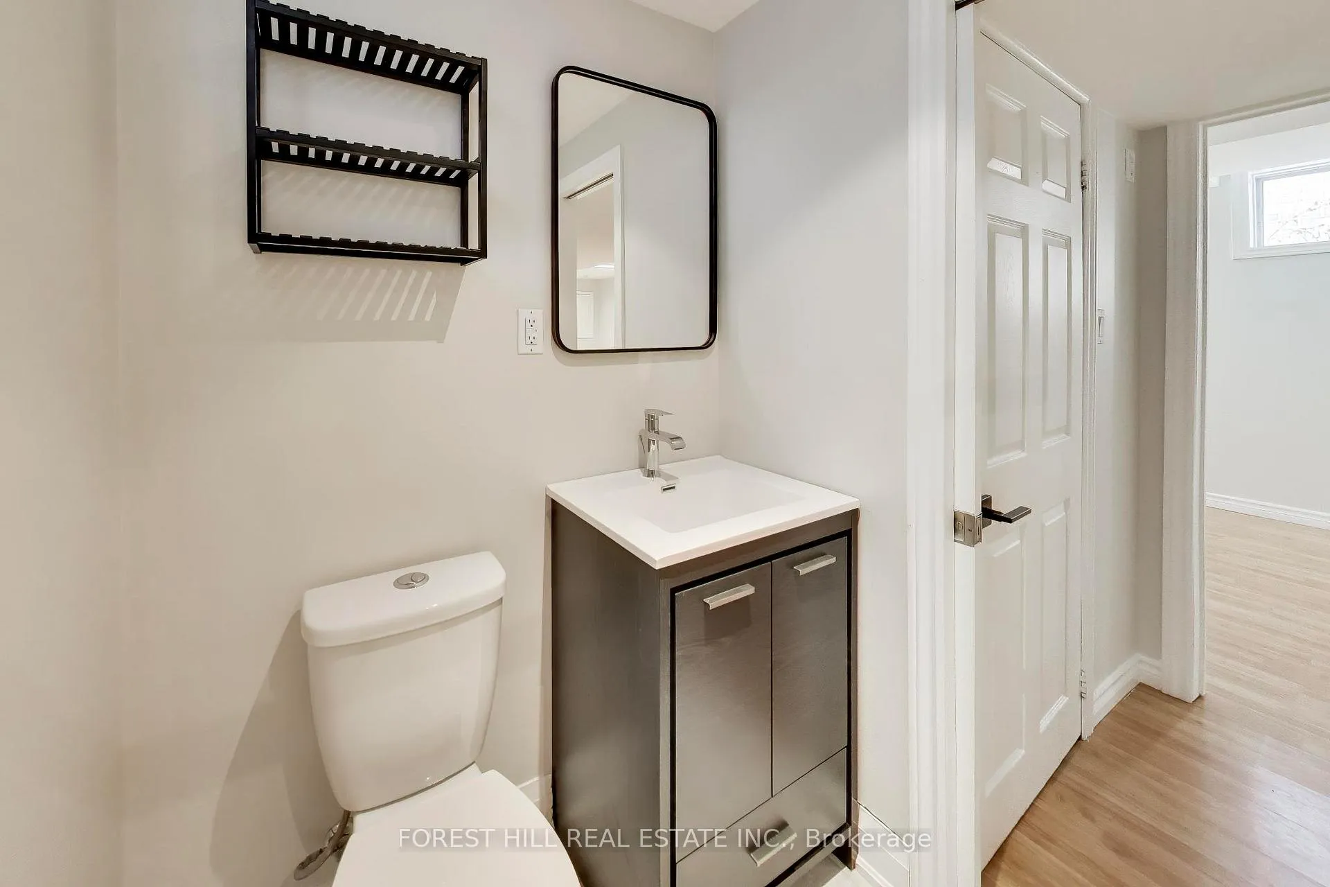 Photo 9 of Unit Lower, 34 Violet Street, Barrie, Holly — HOMEH