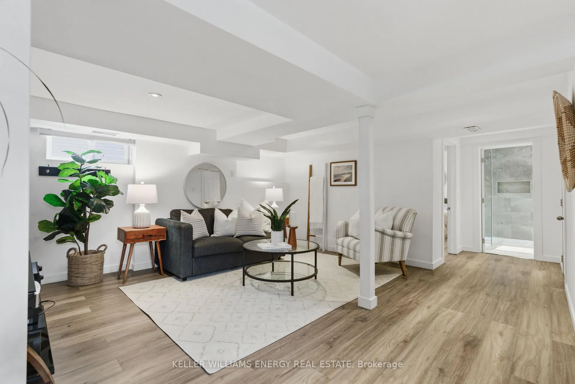 Photo 25 of 42 Darlington Boulevard, Clarington, Courtice — HOMEH