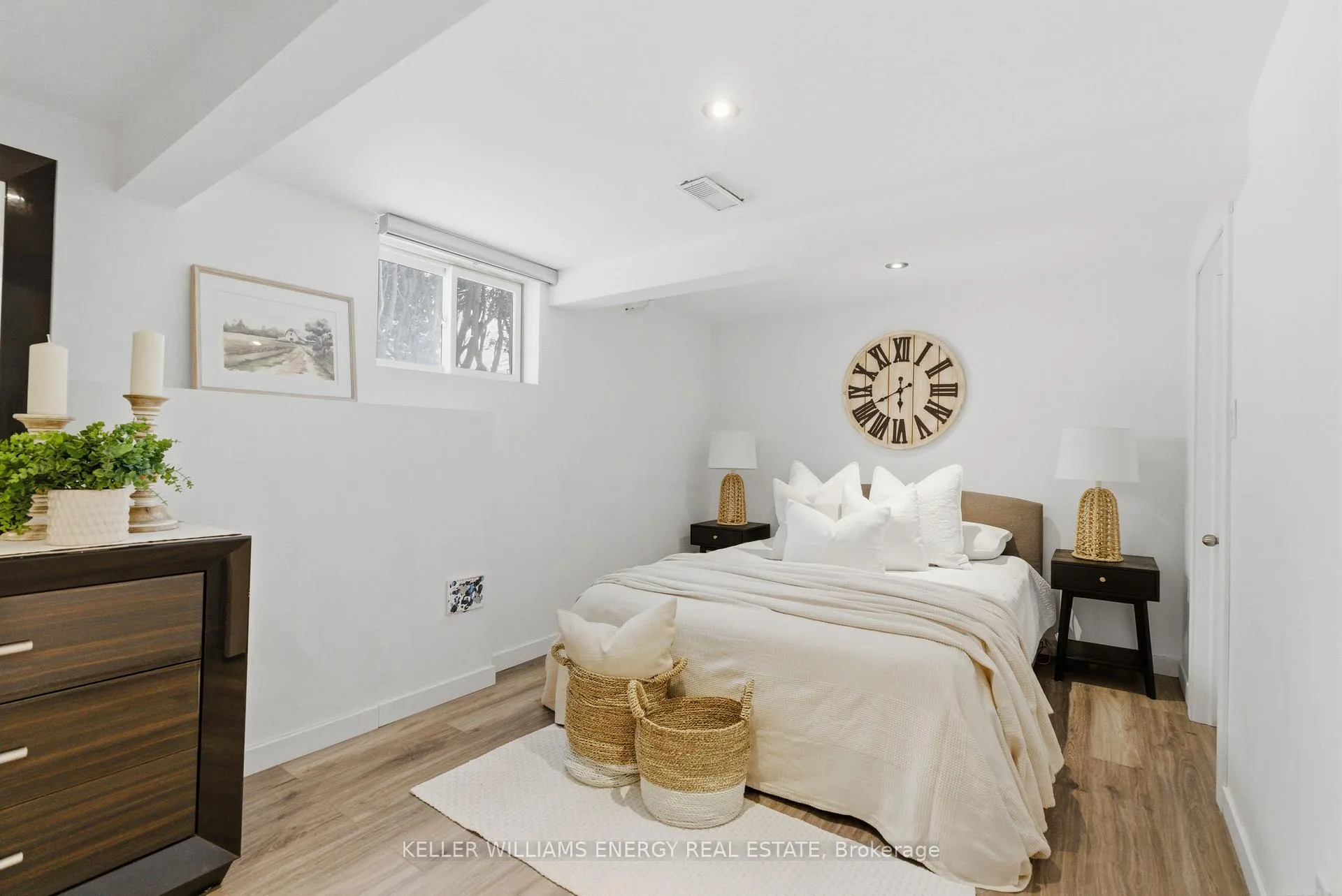 Photo 29 of 42 Darlington Boulevard, Clarington, Courtice — HOMEH