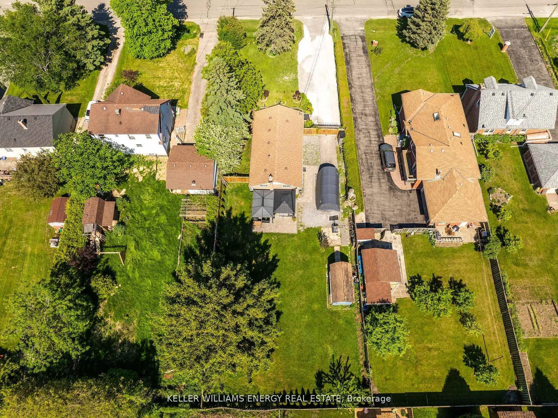 Photo 42 of 42 Darlington Boulevard, Clarington, Courtice — HOMEH