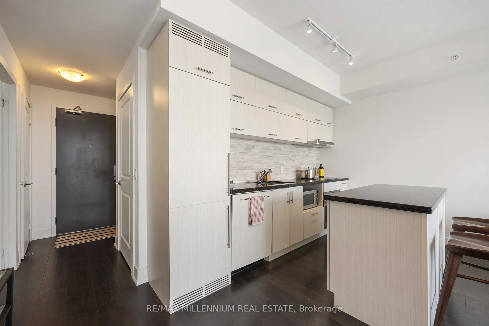 Photo 10 of Unit 1517, 8081 Birchmount Road E, Markham, Unionville — HOMEH