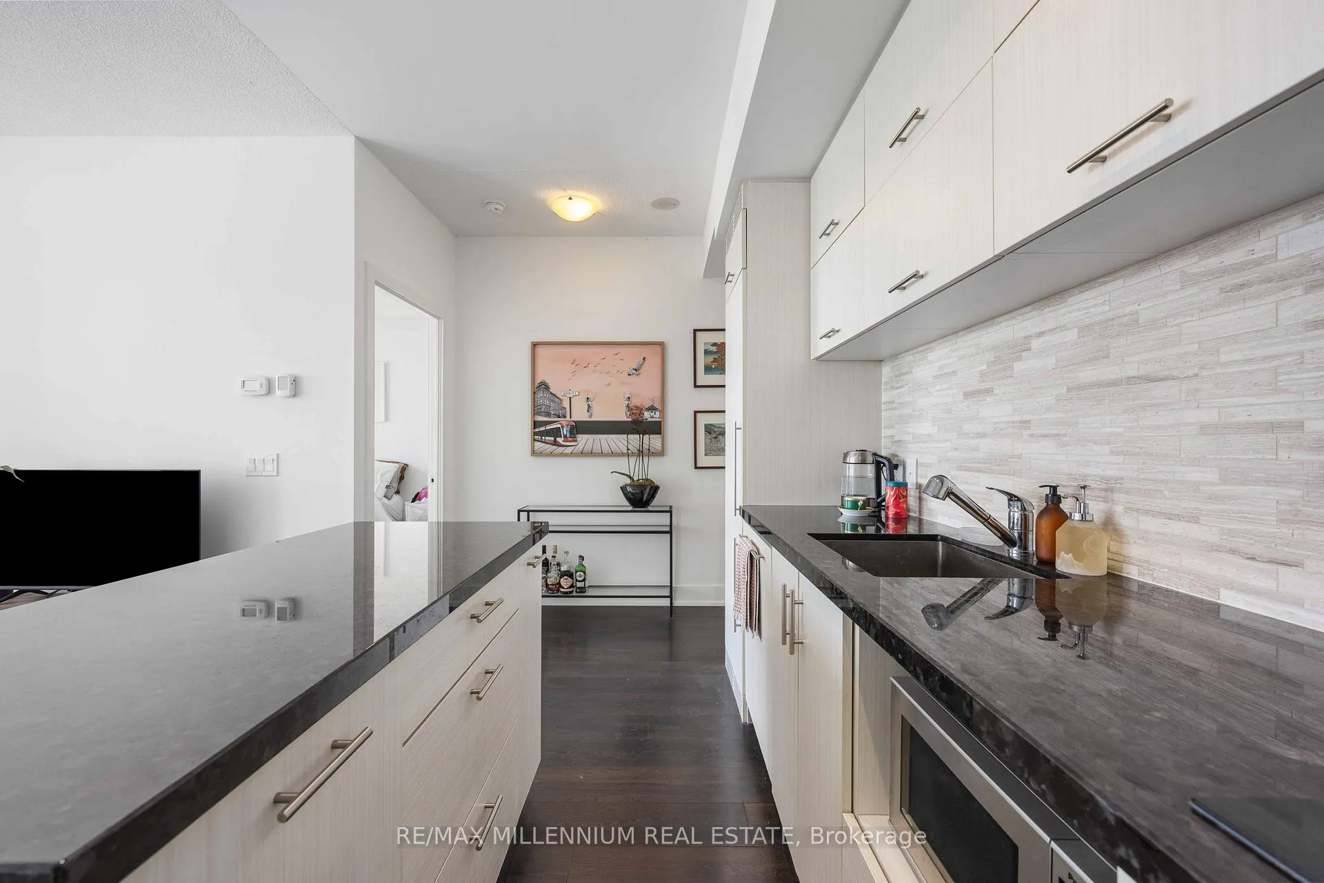 Photo 12 of Unit 1517, 8081 Birchmount Road E, Markham, Unionville — HOMEH
