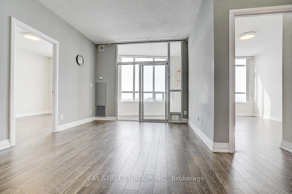 Photo 10 of Unit Ph05, 7373 Kennedy Road, Markham, Milliken Mills East — HOMEH