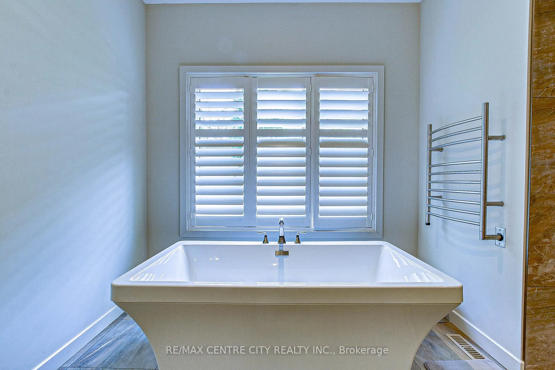 Photo 17 of 436 Beamish Street, Central Elgin, Port Stanley — HOMEH