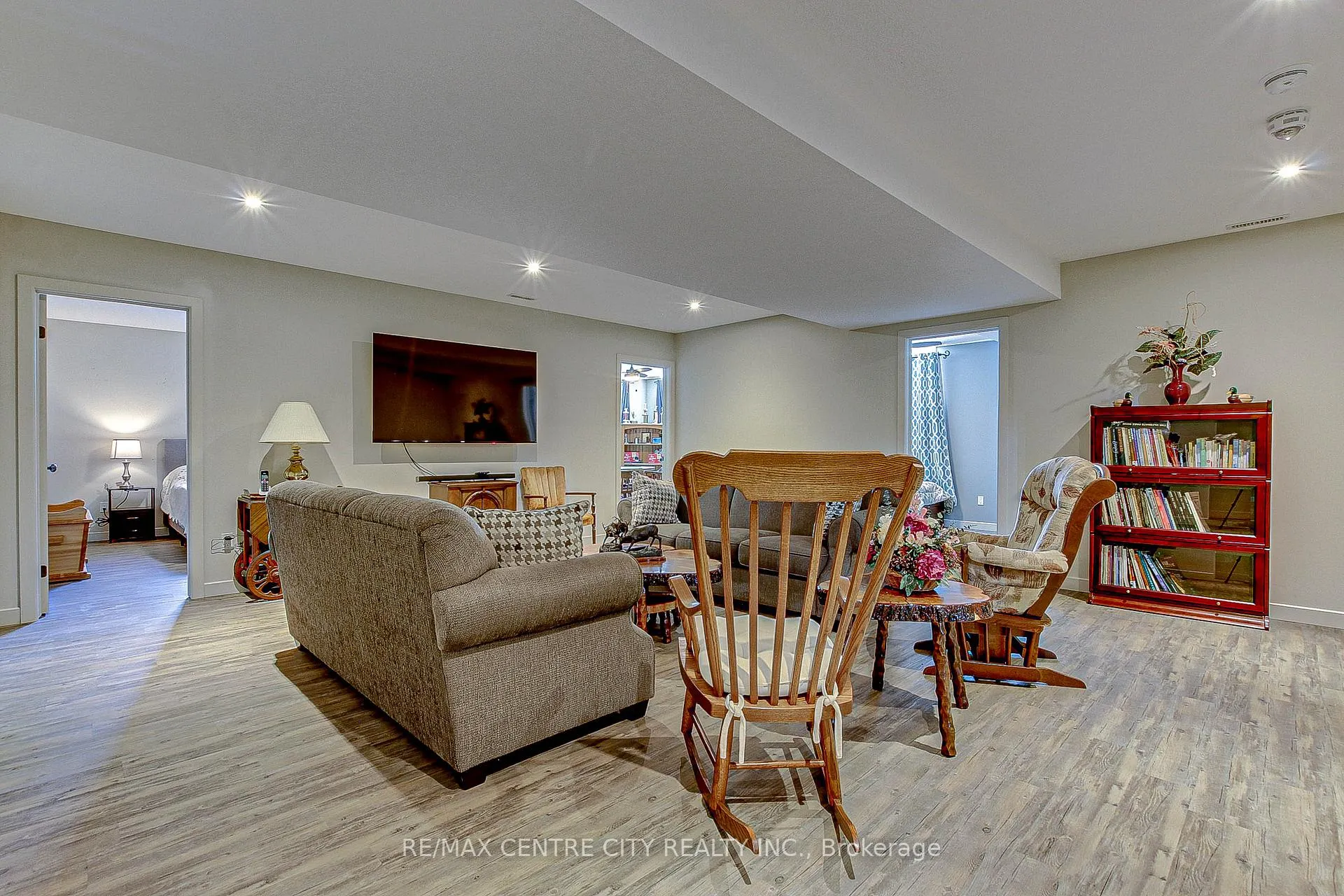 Photo 24 of 436 Beamish Street, Central Elgin, Port Stanley — HOMEH