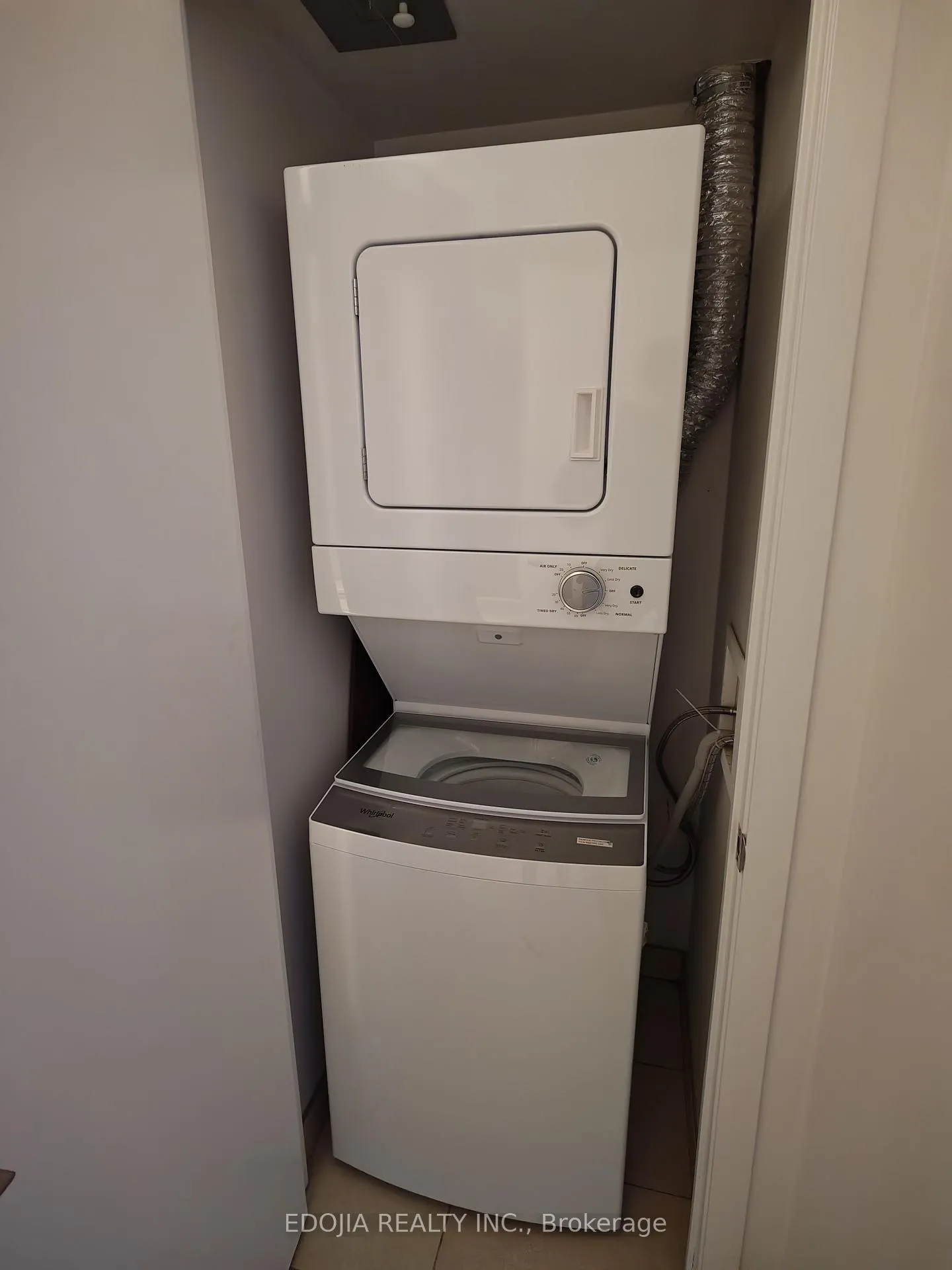 Photo 5 of Unit 1011W, 36 Lisgar Street, Toronto, Little Portugal — HOMEH