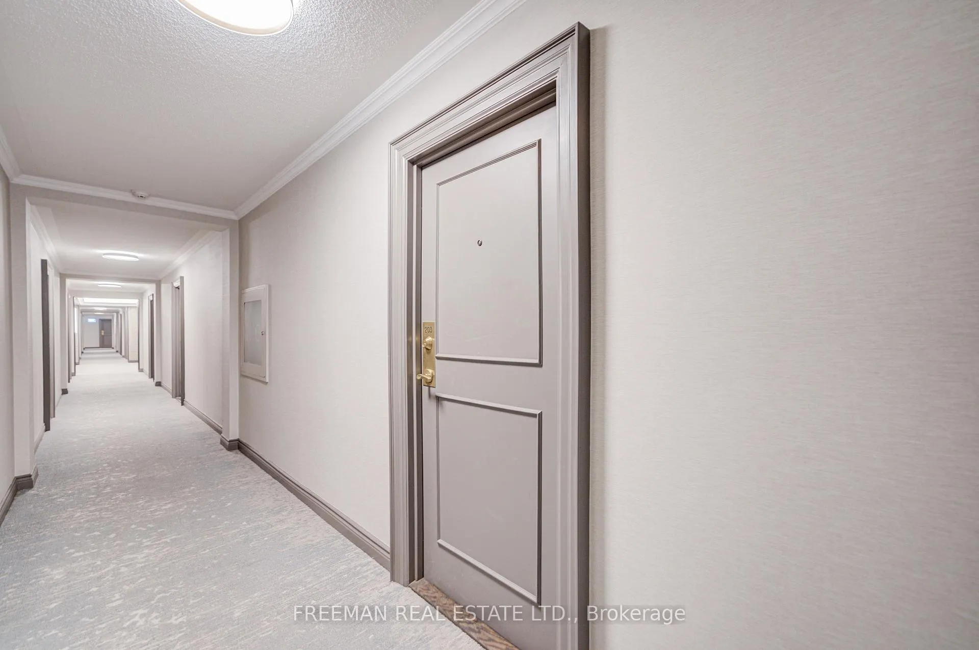 Photo 6 of Unit 203, 95 Prince Arthur Avenue, Toronto, The Annex — HOMEH