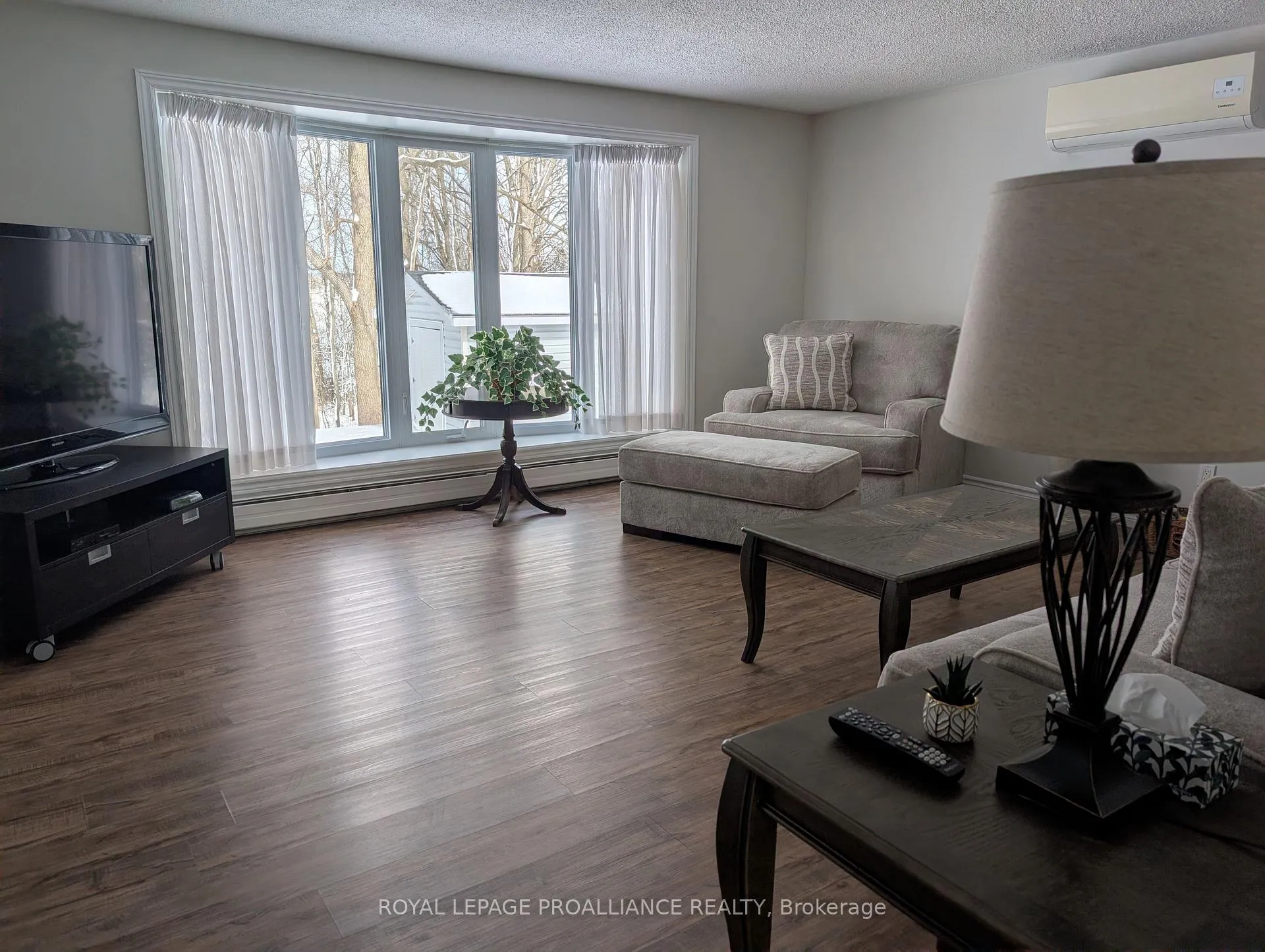 Photo 12 of 371 Maple Avenue, Deseronto, Deseronto (Town) — HOMEH