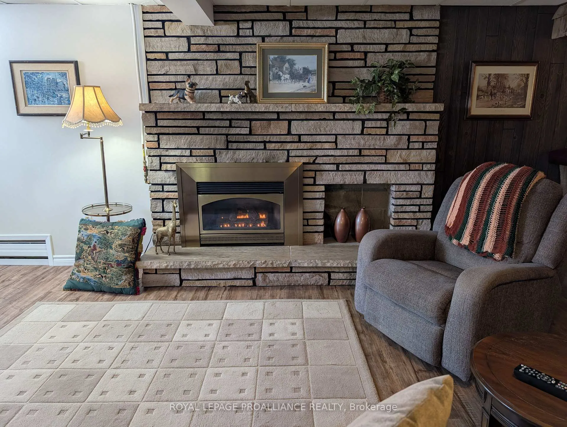 Photo 35 of 371 Maple Avenue, Deseronto, Deseronto (Town) — HOMEH