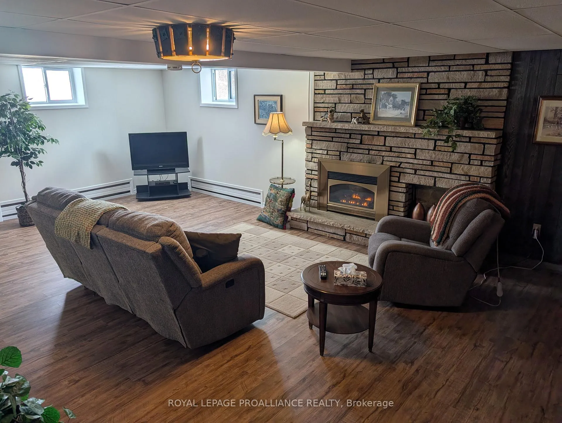 Photo 36 of 371 Maple Avenue, Deseronto, Deseronto (Town) — HOMEH