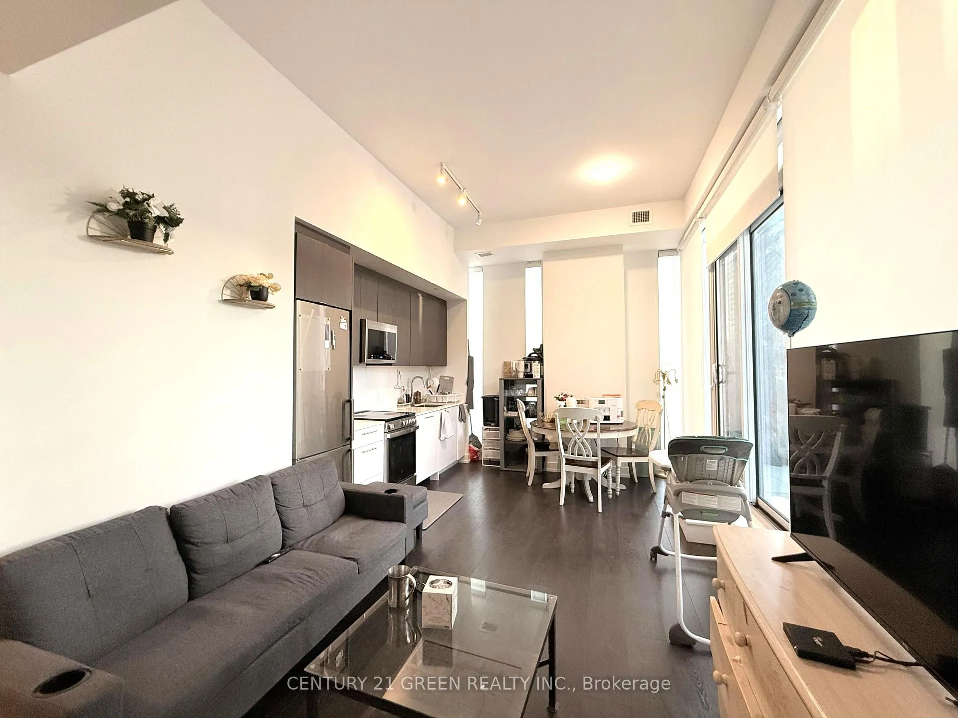 Photo 5 of Unit 209, 225 Veterans Drive, Brampton, Northwest Brampton — HOMEH