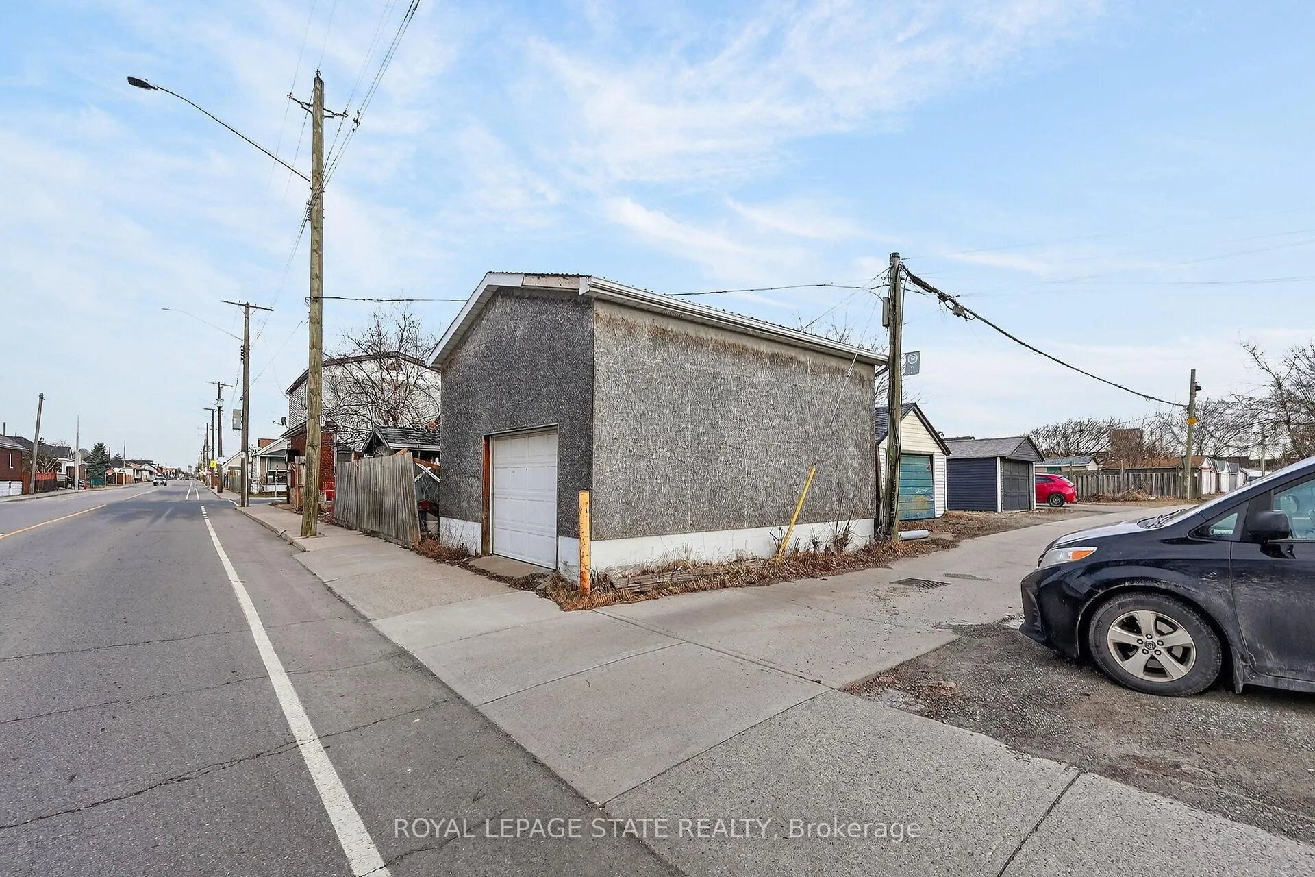 Photo 3 of 240 Paling Avenue, Hamilton, Homeside — HOMEH