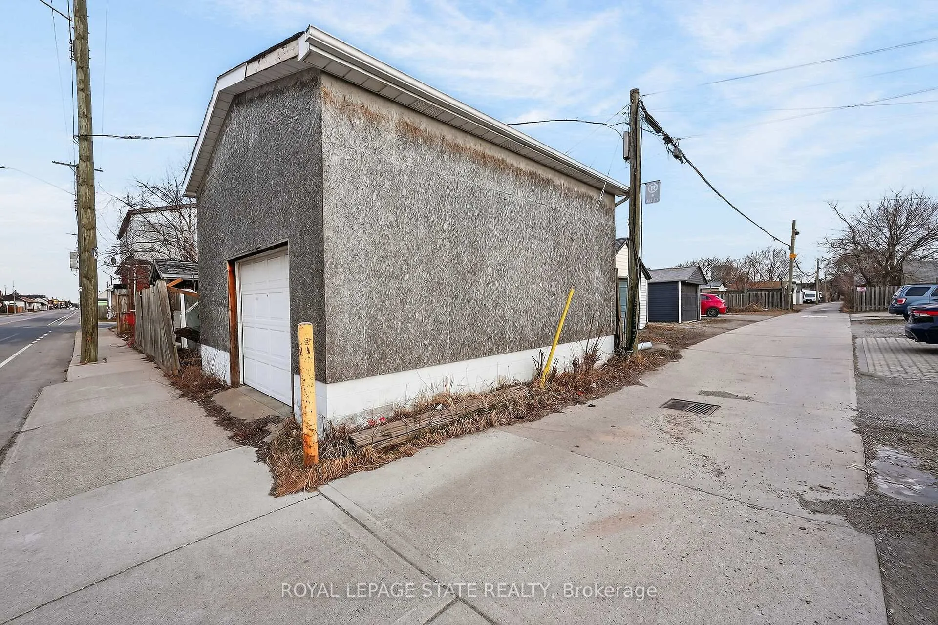 Photo 4 of 240 Paling Avenue, Hamilton, Homeside — HOMEH