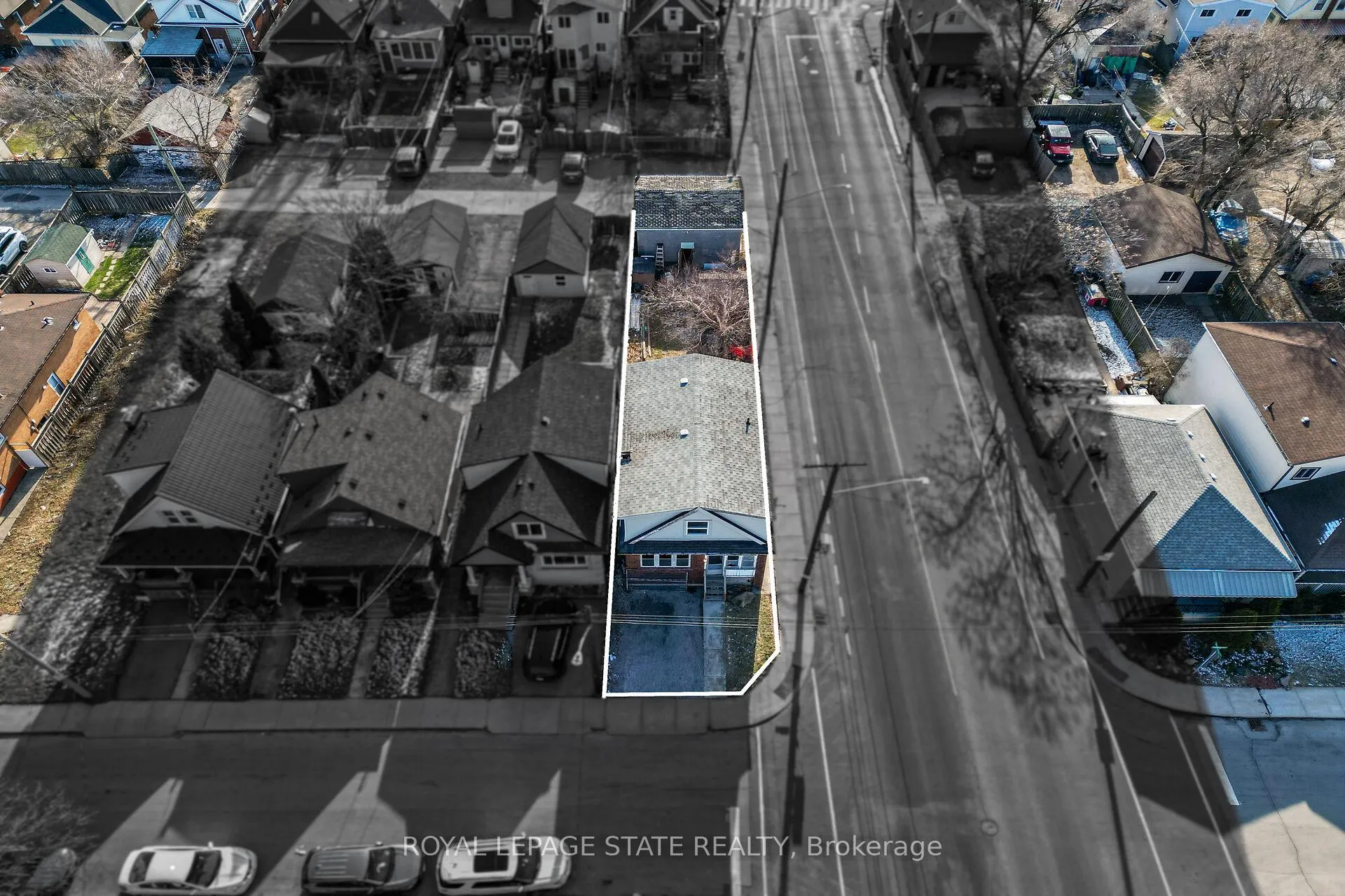 Photo 5 of 240 Paling Avenue, Hamilton, Homeside — HOMEH