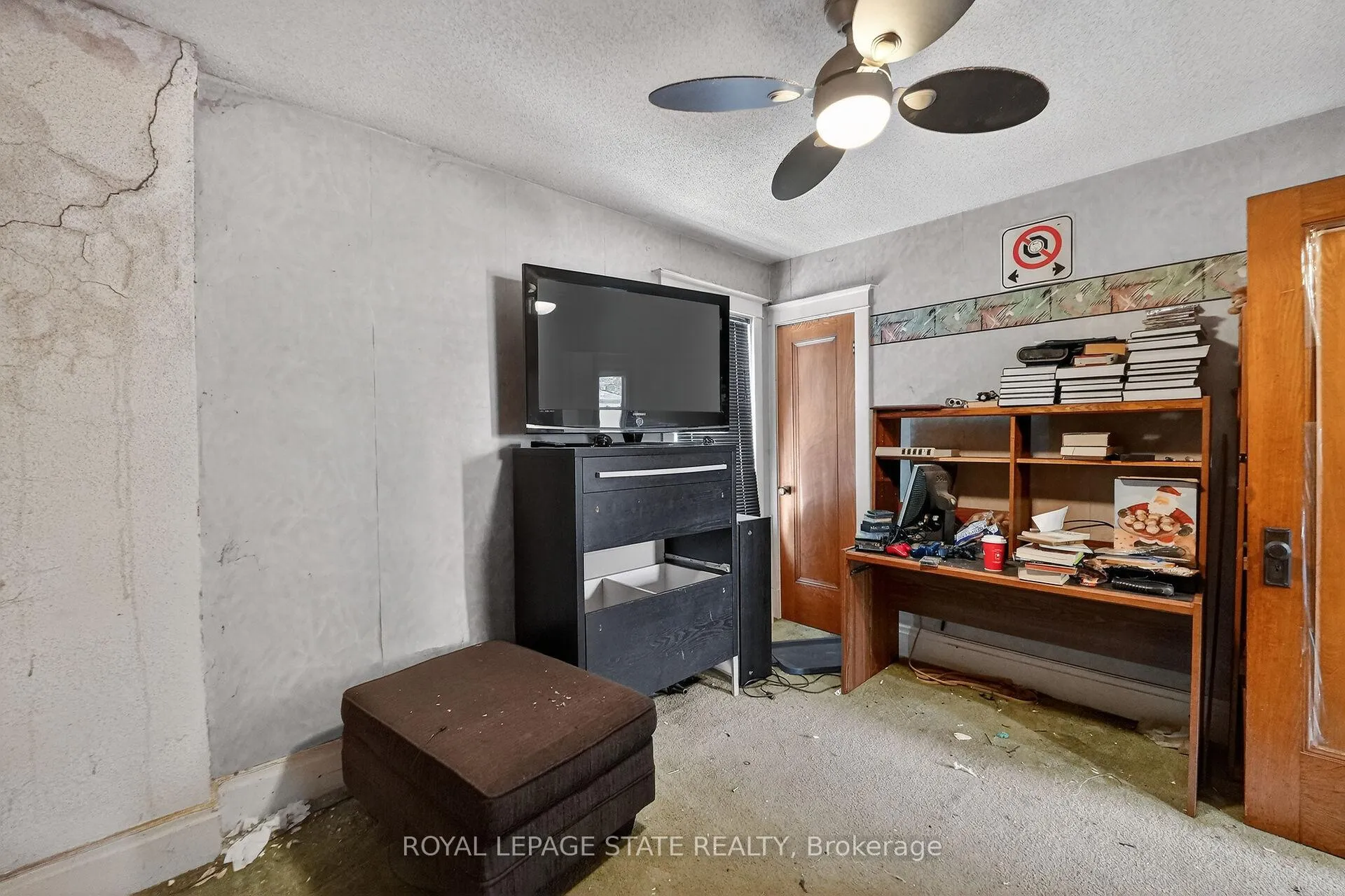 Photo 21 of 240 Paling Avenue, Hamilton, Homeside — HOMEH