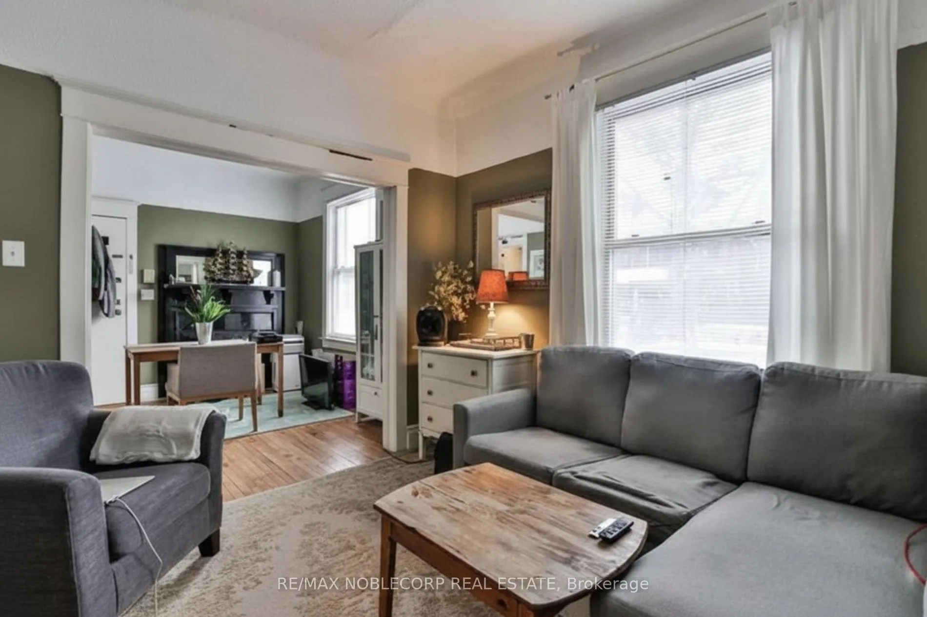 Photo 3 of Unit 4, 34 Winchester Street, Toronto, Cabbagetown-South St. James Town — HOMEH