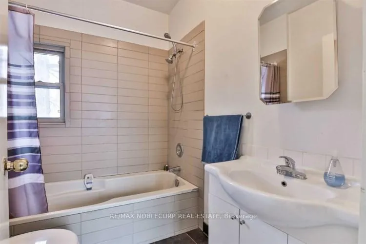 Photo 8 of Unit 4, 34 Winchester Street, Toronto, Cabbagetown-South St. James Town — HOMEH