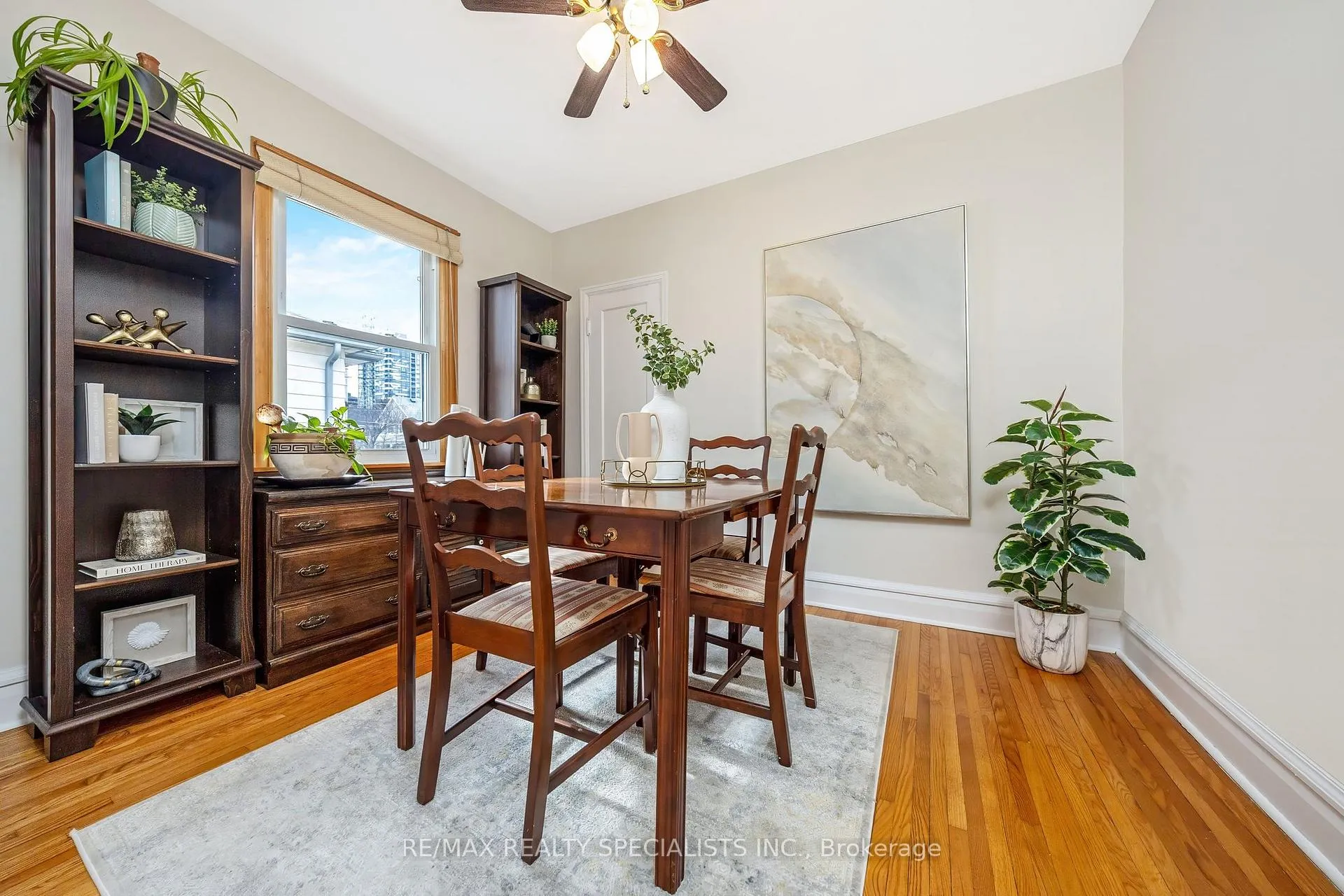 Photo 18 of 571 Clark Avenue, Burlington, Brant — HOMEH