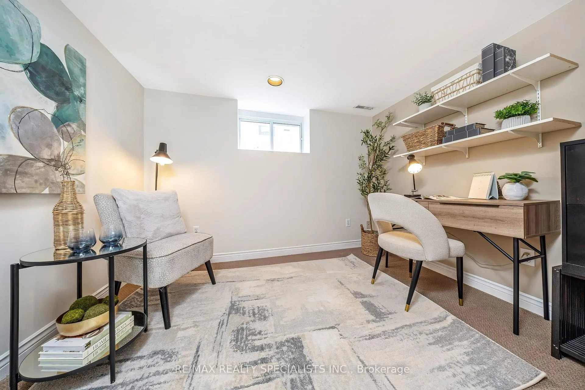 Photo 25 of 571 Clark Avenue, Burlington, Brant — HOMEH