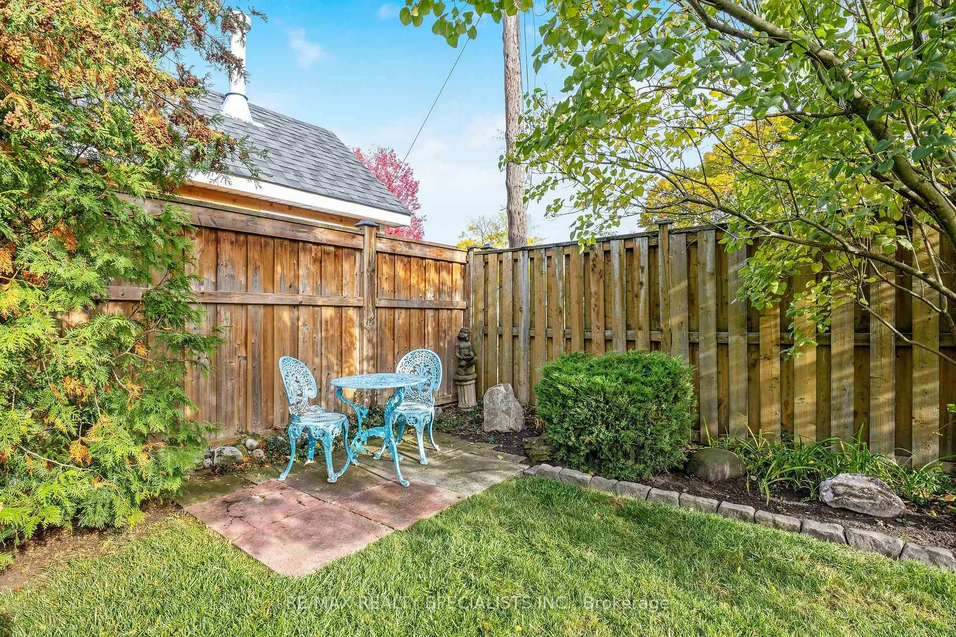 Photo 35 of 571 Clark Avenue, Burlington, Brant — HOMEH