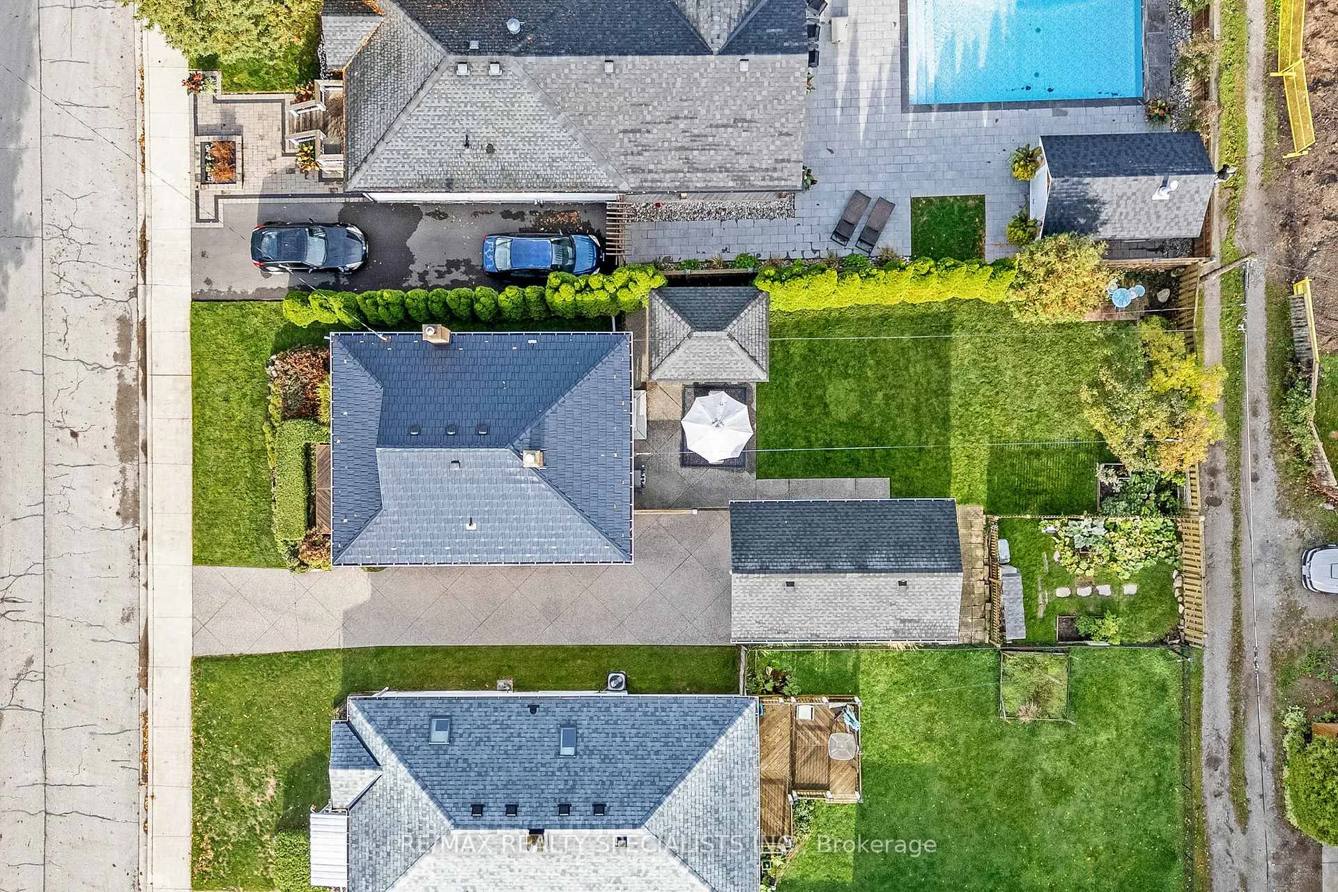 Photo 38 of 571 Clark Avenue, Burlington, Brant — HOMEH
