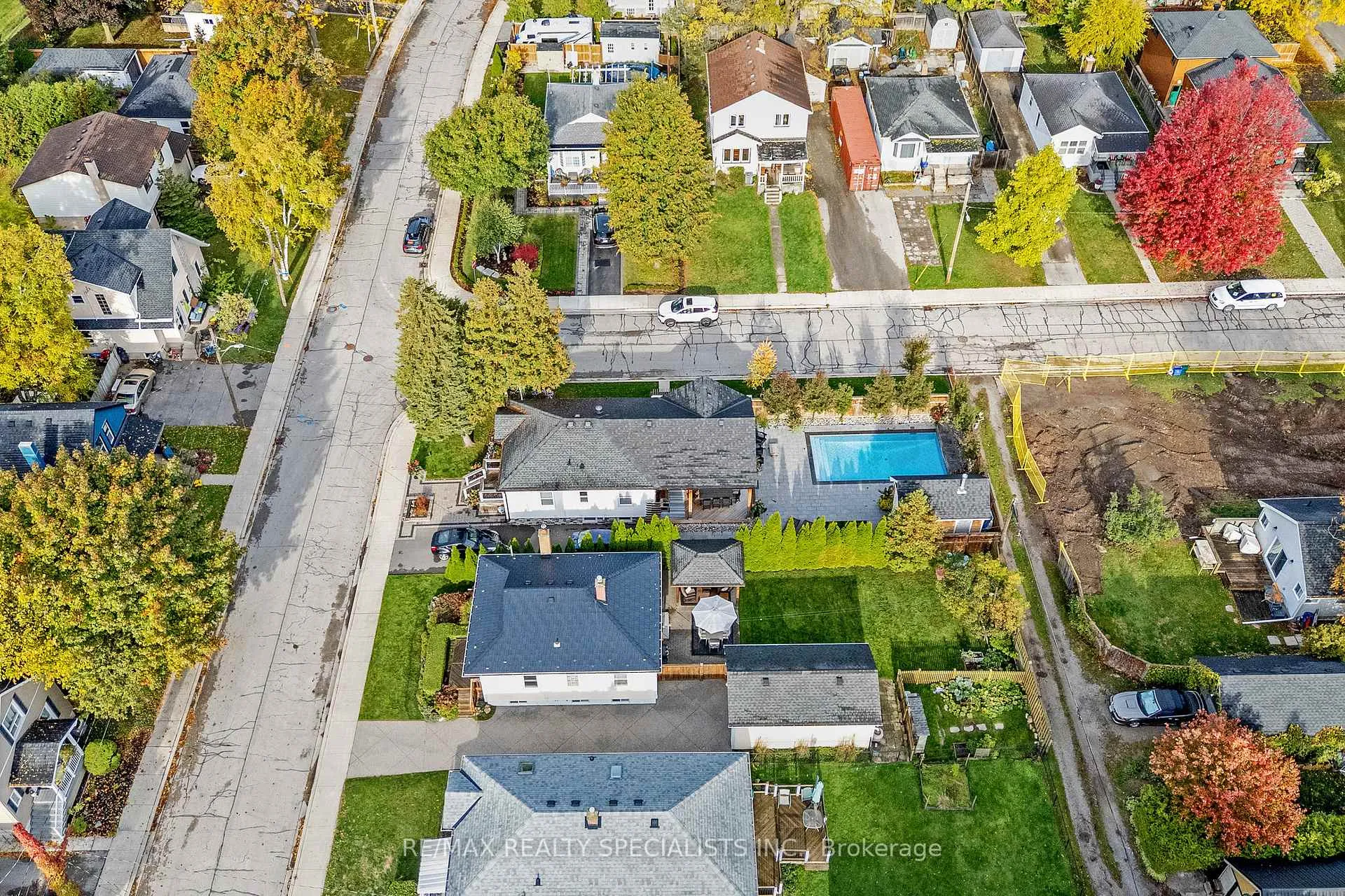 Photo 39 of 571 Clark Avenue, Burlington, Brant — HOMEH
