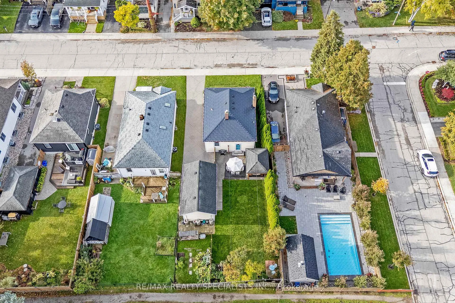 Photo 40 of 571 Clark Avenue, Burlington, Brant — HOMEH