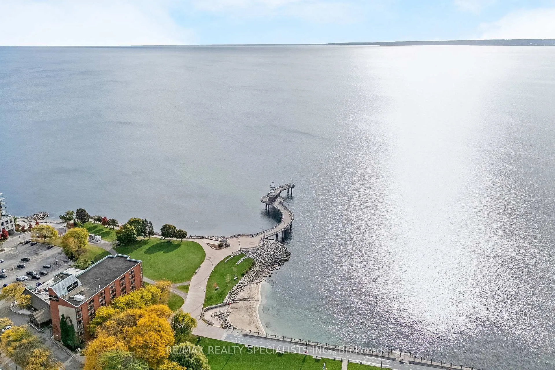 Photo 46 of 571 Clark Avenue, Burlington, Brant — HOMEH