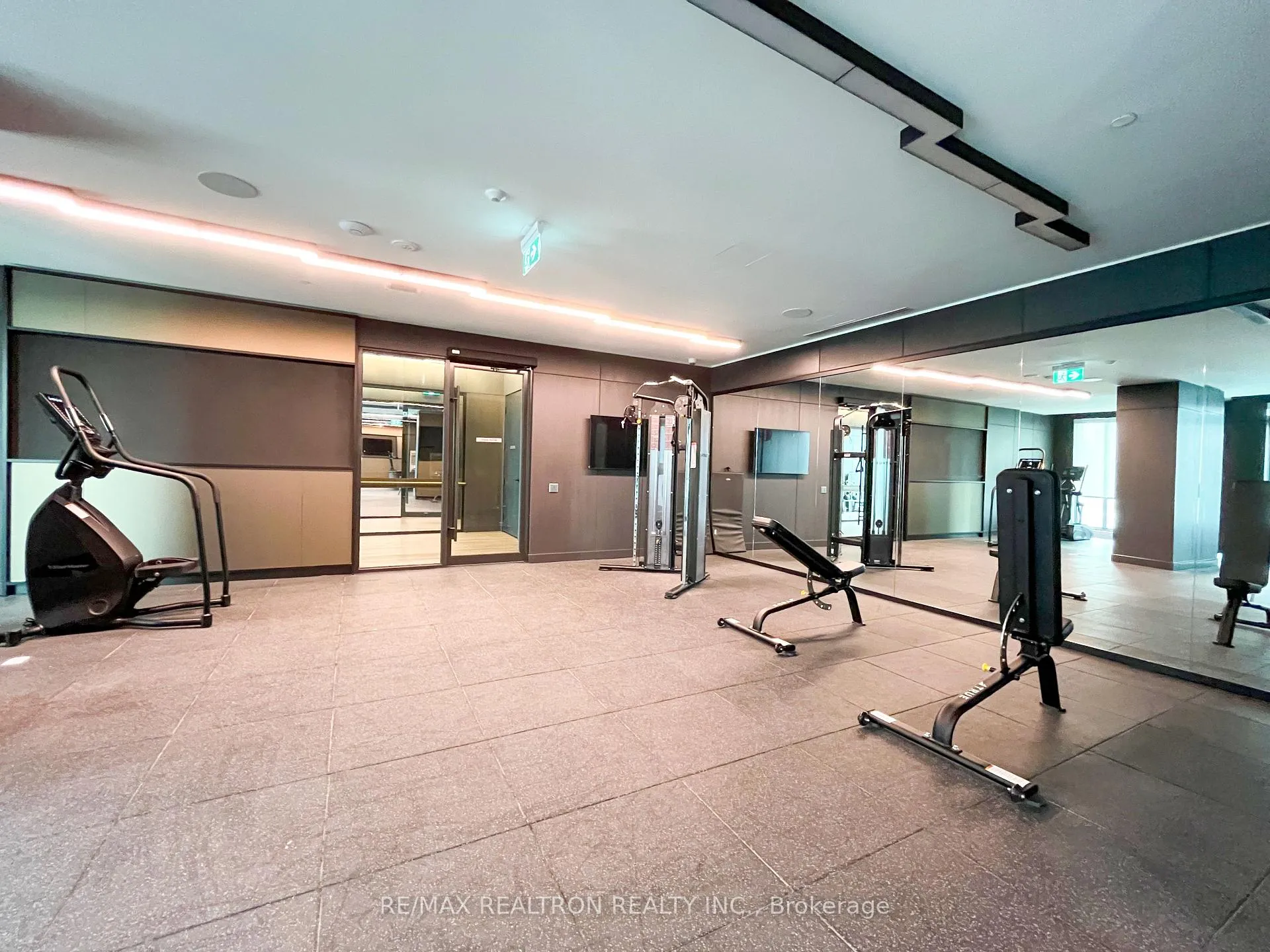Photo 18 of Unit 2703, 20 Soudan Avenue, Toronto, Mount Pleasant West — HOMEH