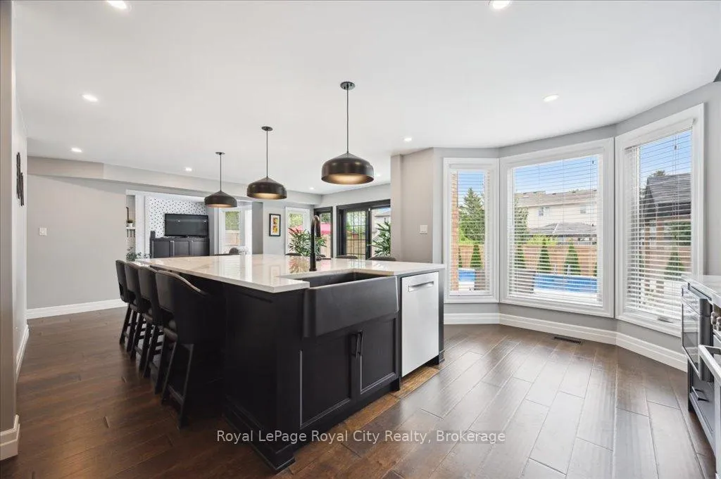 Photo 10 of 9 Kortright Road E, Guelph, Kortright East — HOMEH