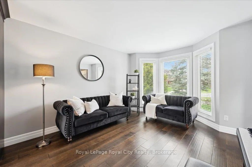 Photo 13 of 9 Kortright Road E, Guelph, Kortright East — HOMEH