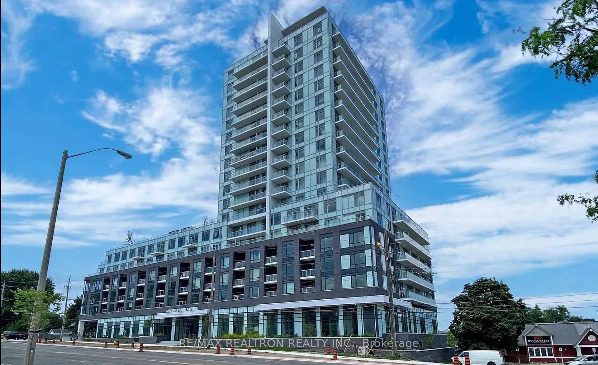 Front of Unit 501, 3220 Sheppard Avenue E