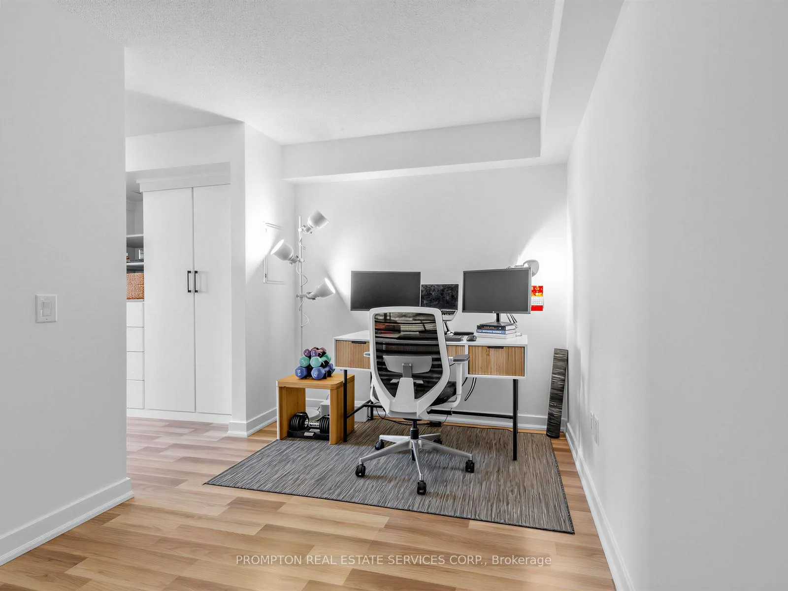 Photo 9 of Unit 2102, 85 Queens Wharf Road, Toronto, Waterfront Communities — HOMEH