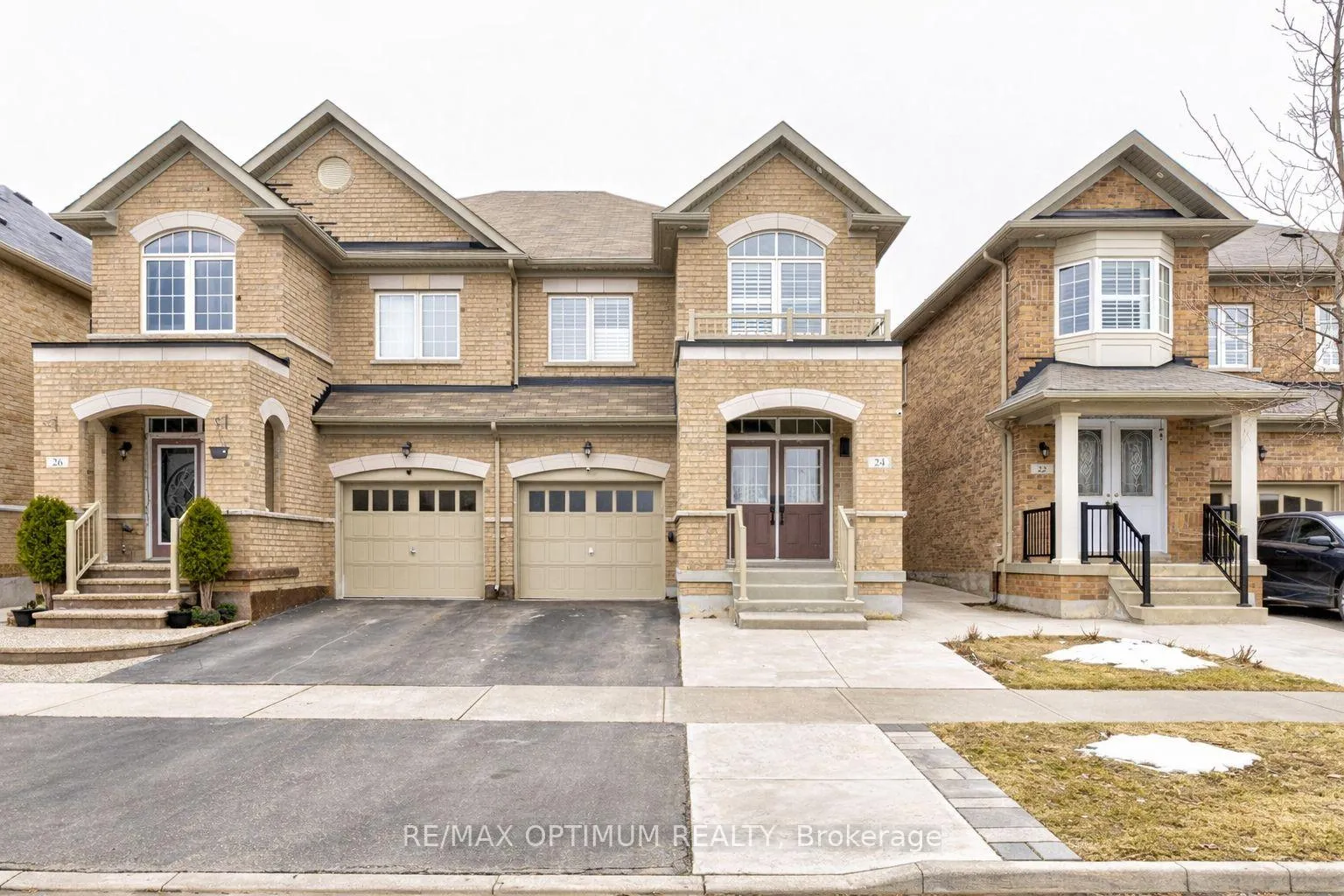 Photo 1 of 24 Walbrook Road, Brampton, Credit Valley — HOMEH