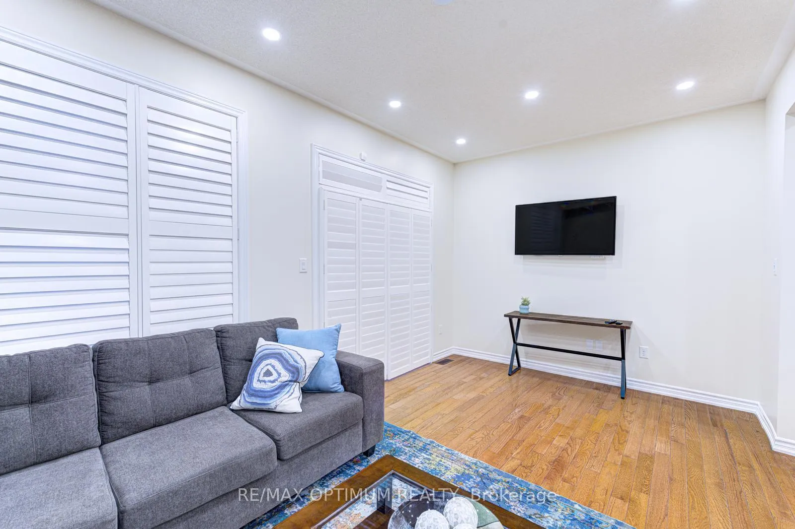 Photo 18 of 24 Walbrook Road, Brampton, Credit Valley — HOMEH