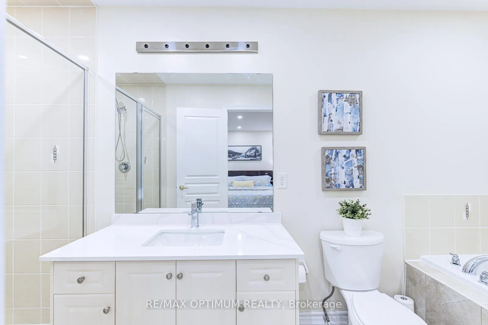 Photo 28 of 24 Walbrook Road, Brampton, Credit Valley — HOMEH