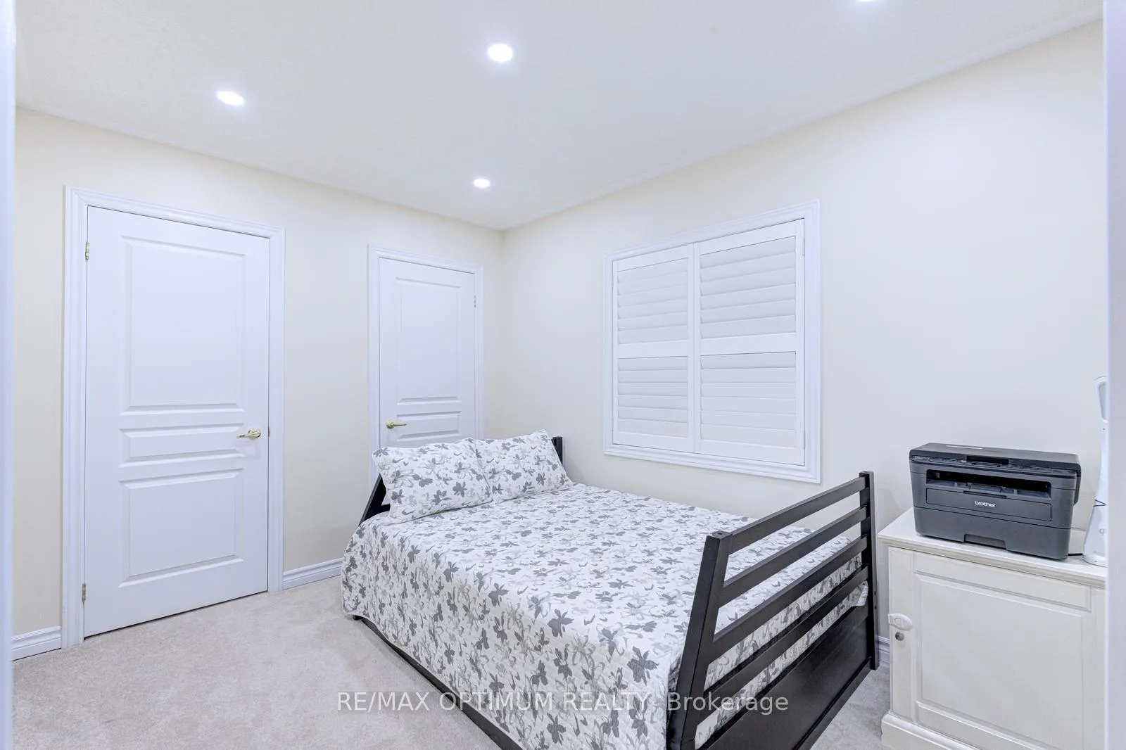 Photo 32 of 24 Walbrook Road, Brampton, Credit Valley — HOMEH