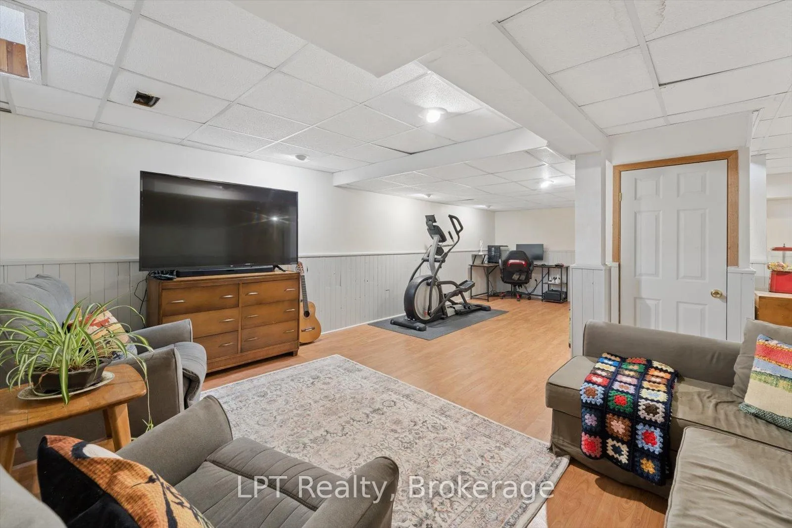 Photo 39 of 28 Faircomb Avenue, Clarington, Courtice — HOMEH
