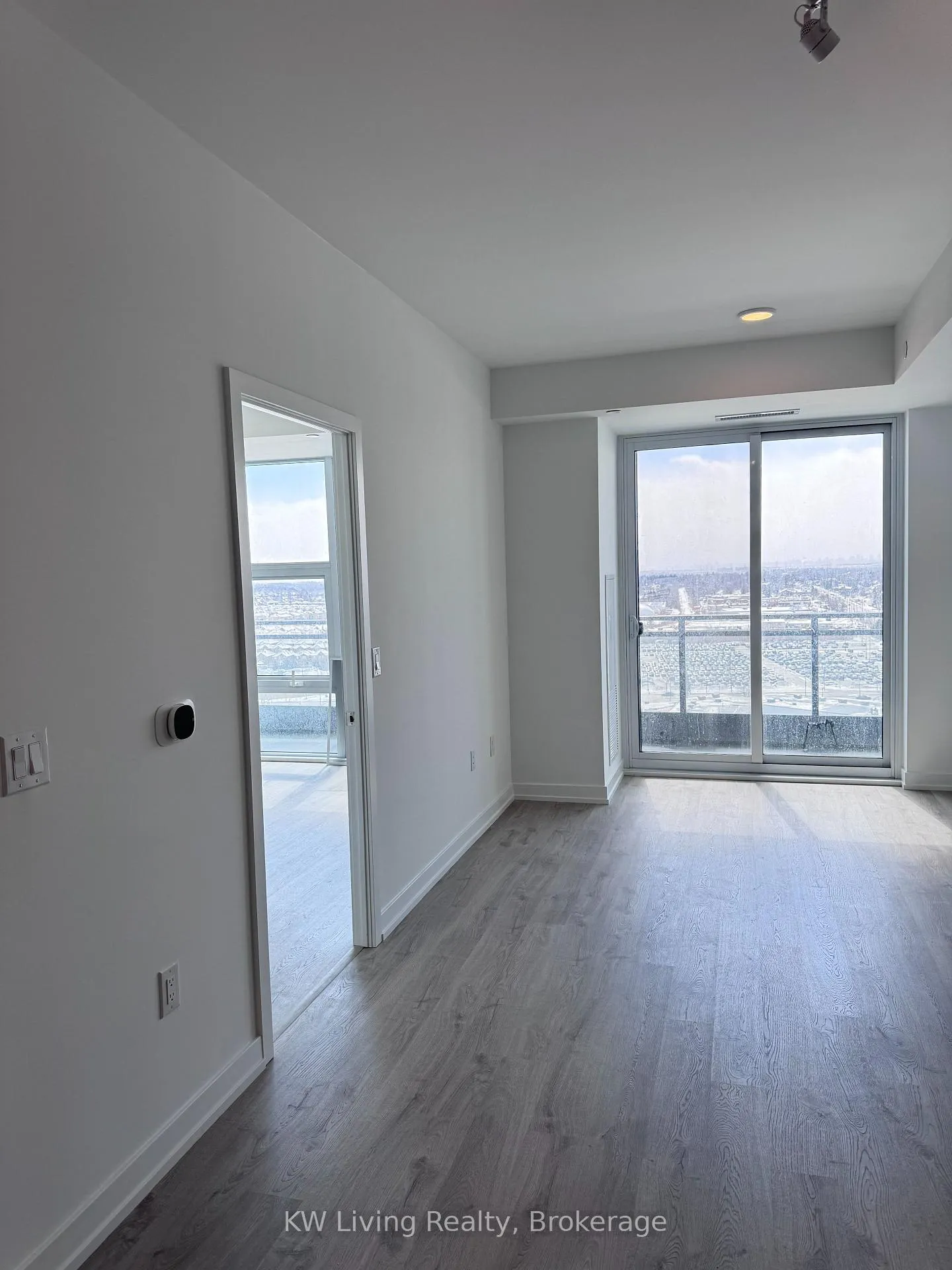 Photo 6 of Unit 1708, 9751 Markham Road, Markham, Greensborough — HOMEH