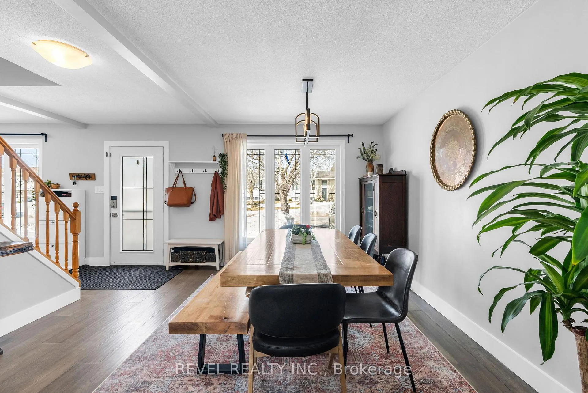 Photo 4 of 23 Oren Boulevard, Barrie, Sunnidale — HOMEH