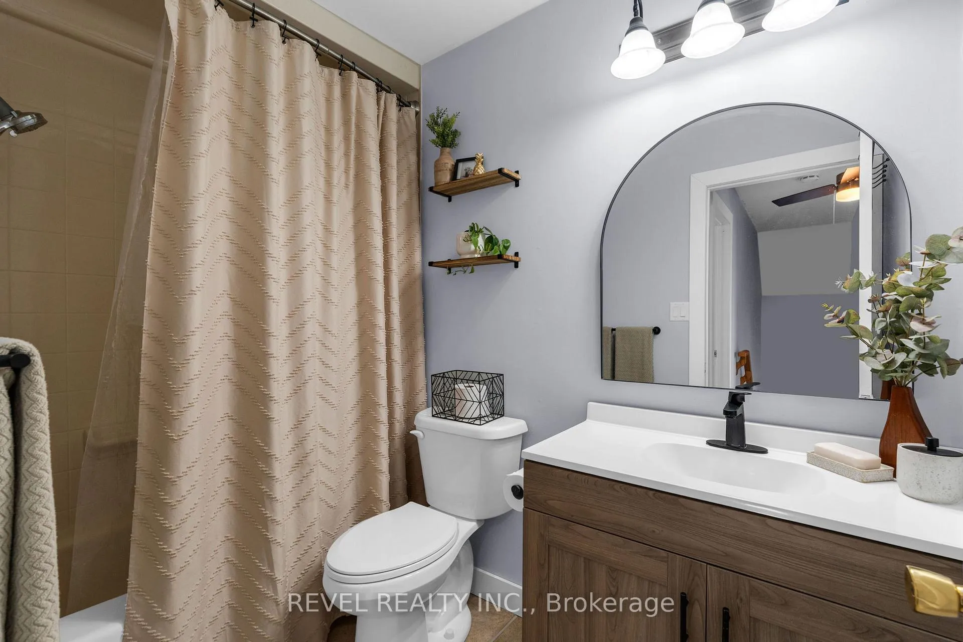Photo 22 of 23 Oren Boulevard, Barrie, Sunnidale — HOMEH