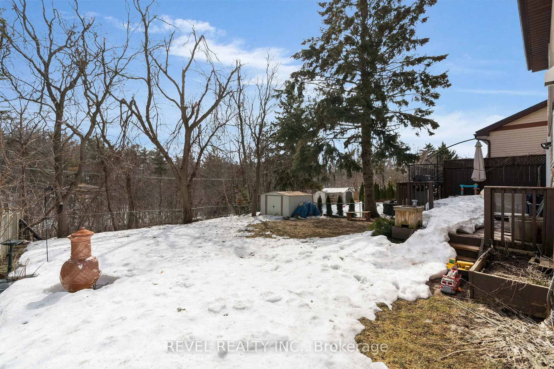 Photo 32 of 23 Oren Boulevard, Barrie, Sunnidale — HOMEH