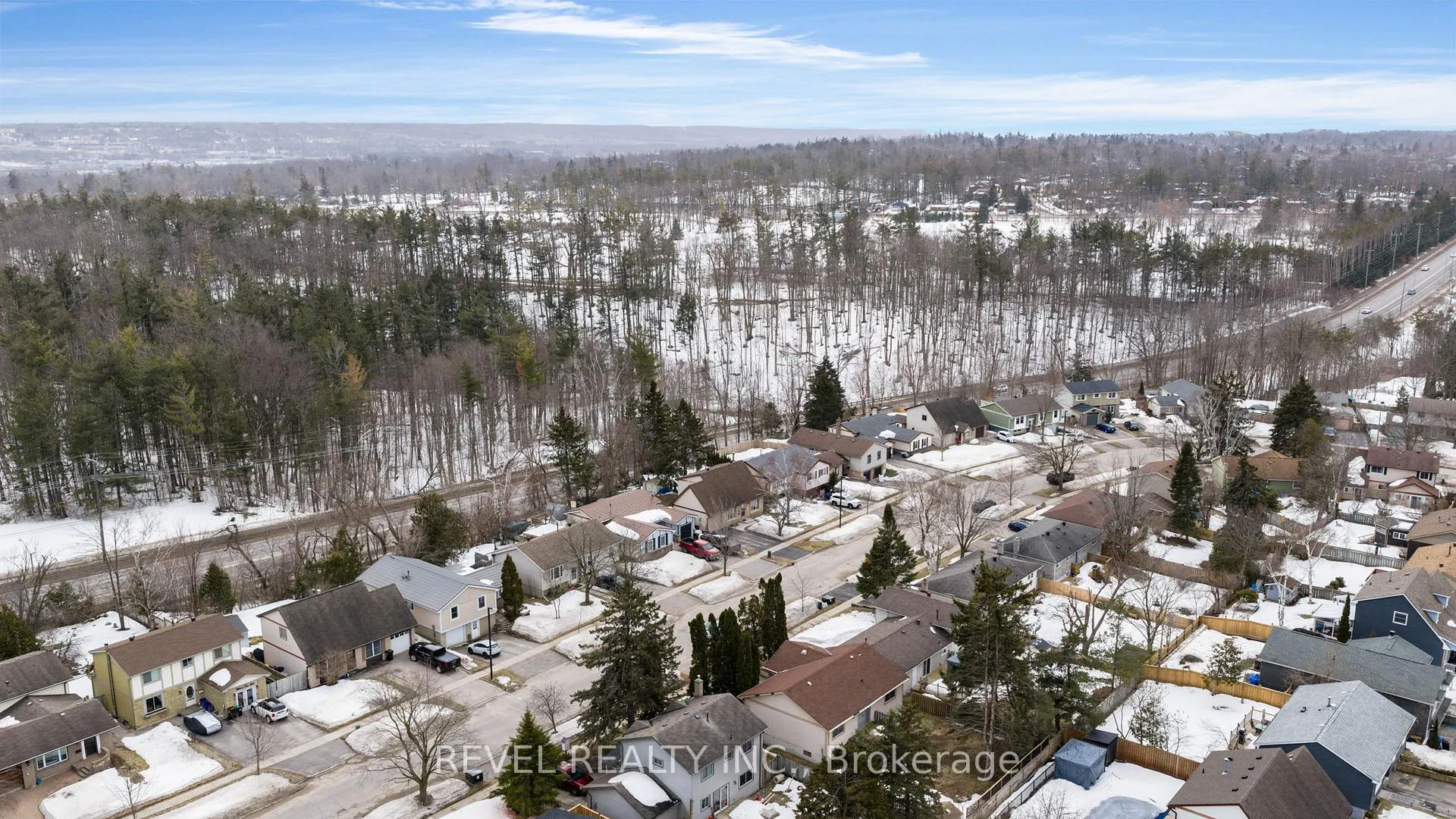 Photo 35 of 23 Oren Boulevard, Barrie, Sunnidale — HOMEH