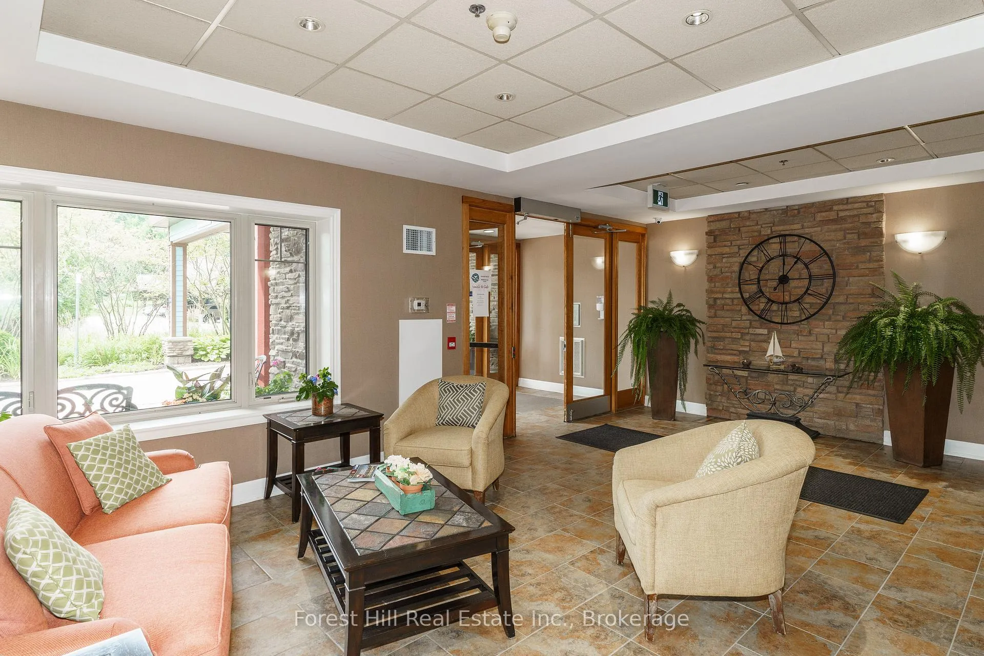 Photo 5 of Unit 307, 130 Steamship Bay Road, Gravenhurst, Muskoka (S) — HOMEH