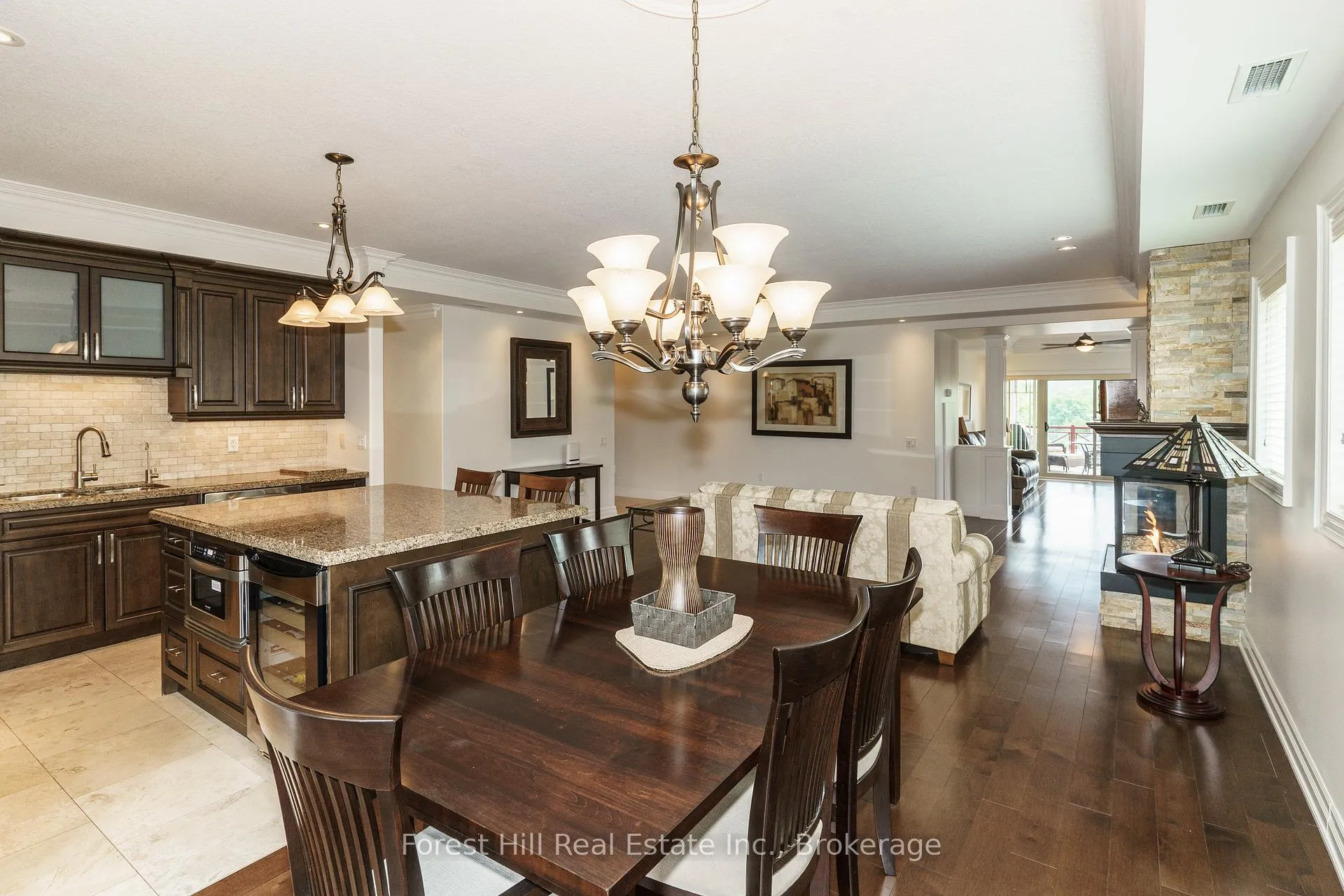 Photo 8 of Unit 307, 130 Steamship Bay Road, Gravenhurst, Muskoka (S) — HOMEH
