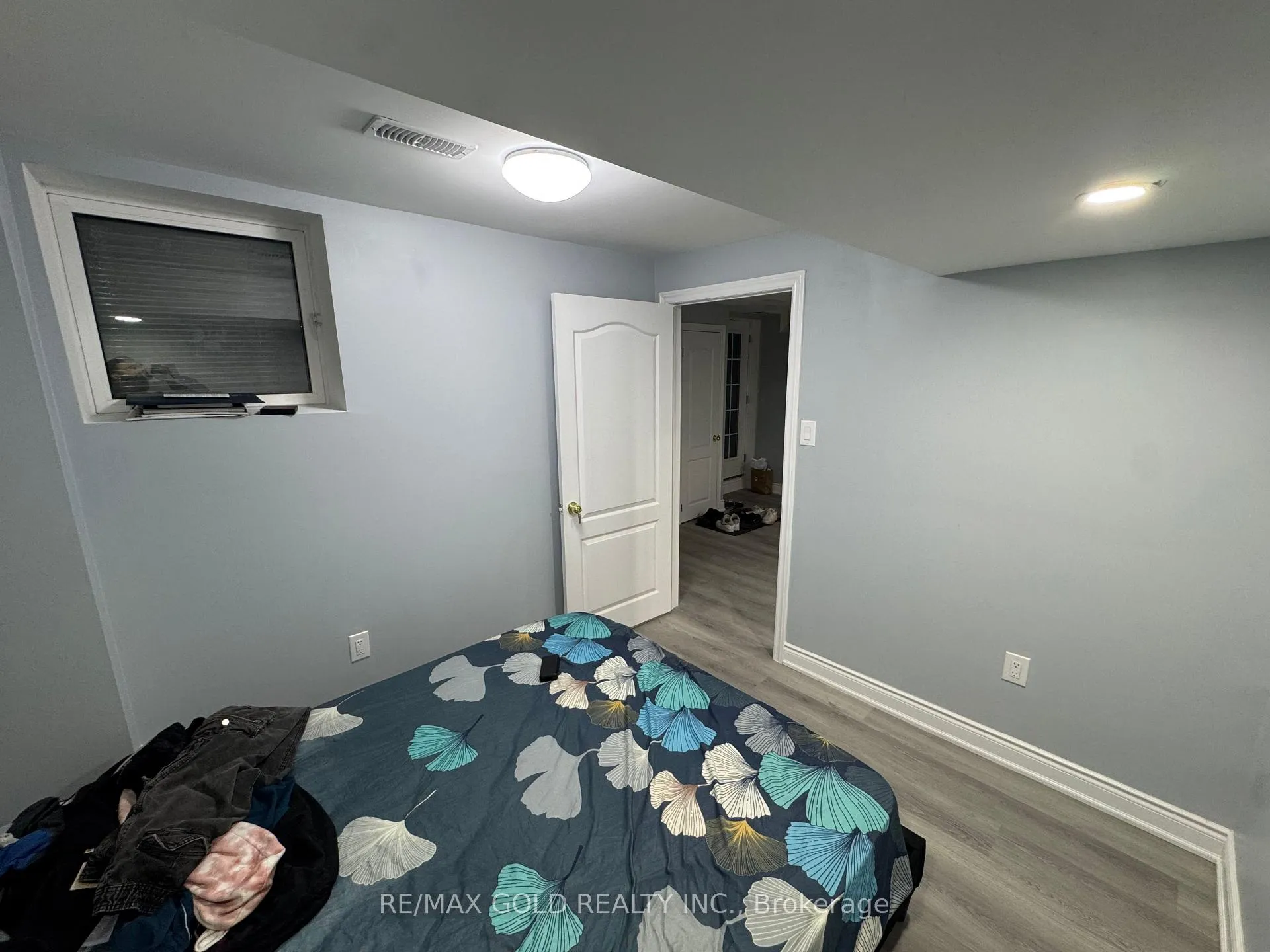Photo 5 of 17 Capistro Street, Brampton, Fletcher's Meadow — HOMEH