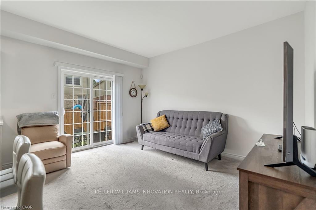 Photo 13 of 38 Dewberry Drive, Kitchener — HOMEH